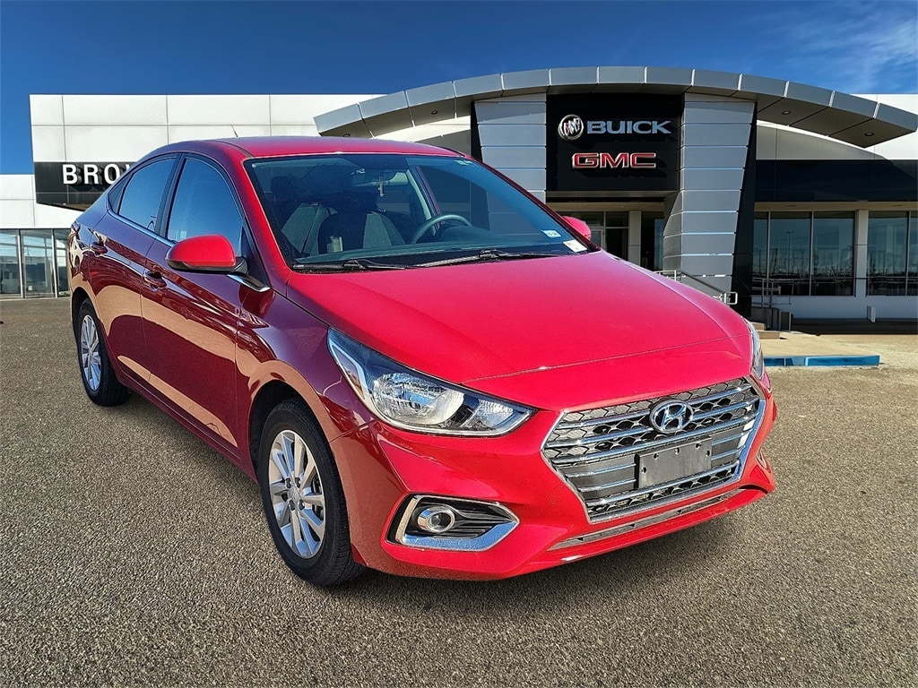 Used 2022 Hyundai Accent SEL Sedan