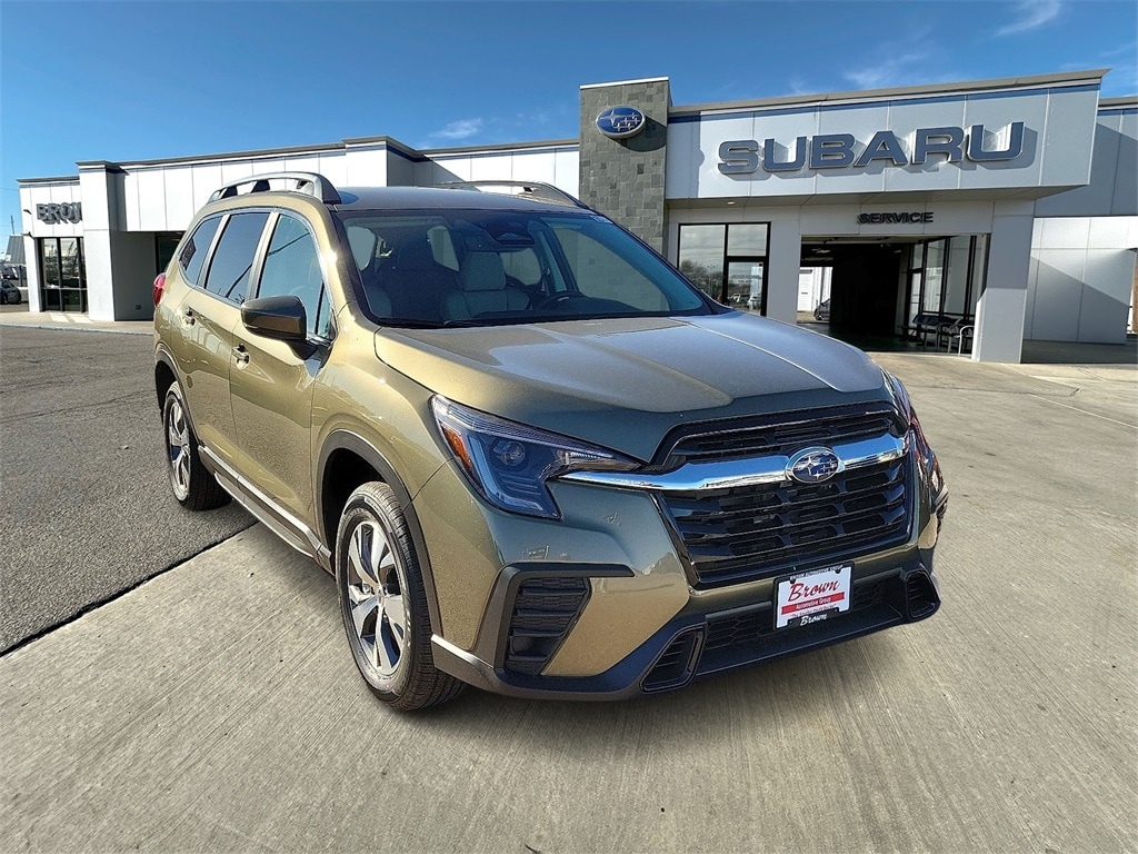 2025 Subaru Ascent Premium's photo