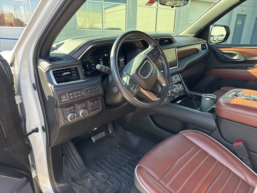 Used 2023 GMC Yukon Denali Ultimate SUV