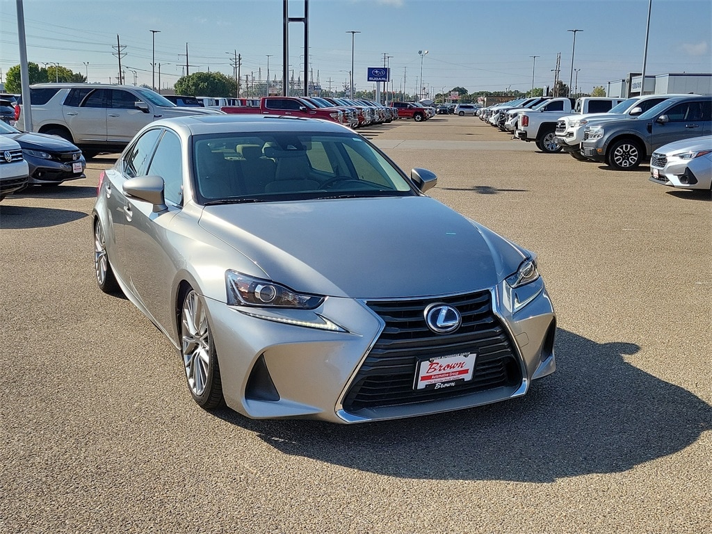 Used 2017 Lexus IS 200t with VIN JTHBA1D26H5059610 for sale in Amarillo, TX