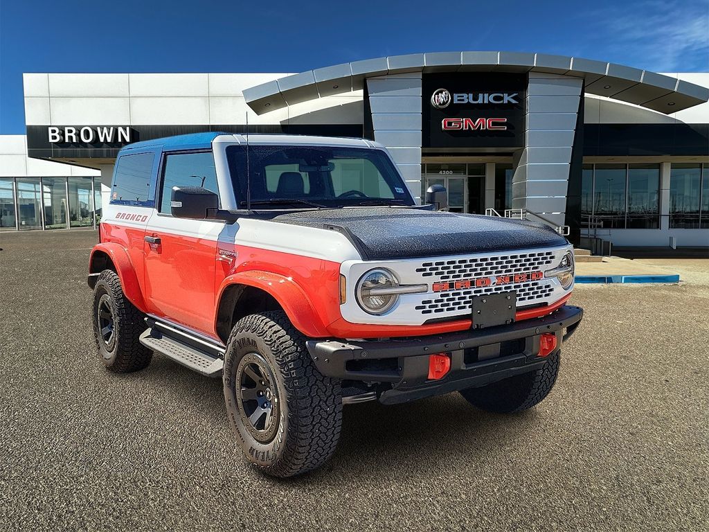 2025 Ford Bronco Stroppe 4x4's photo