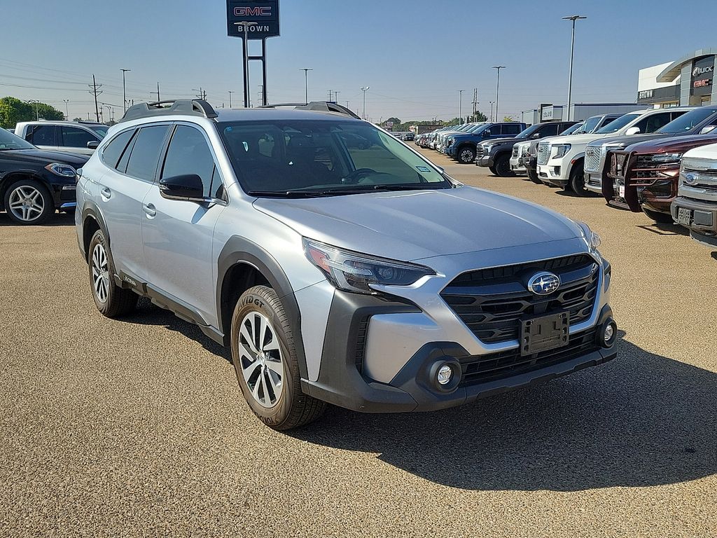 2024 Subaru Outback Premium's photo