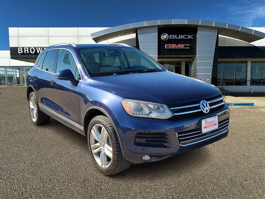 2014 Volkswagen Touareg Sport