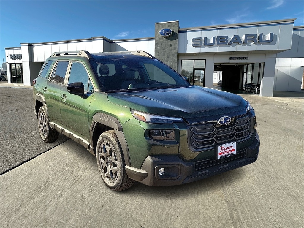 2026 Subaru Outback Premium's photo