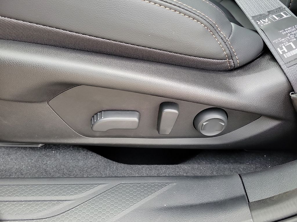 2026 Subaru Outback Limited - Photo 20