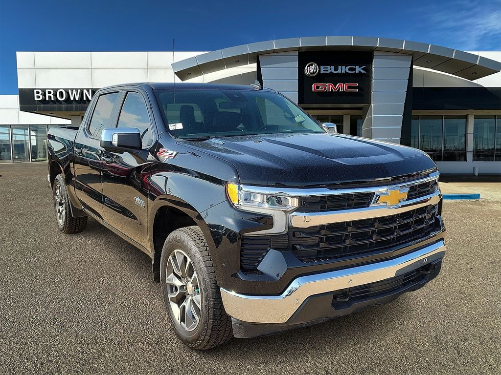 Used 2025 Chevrolet Silverado 1500 LT