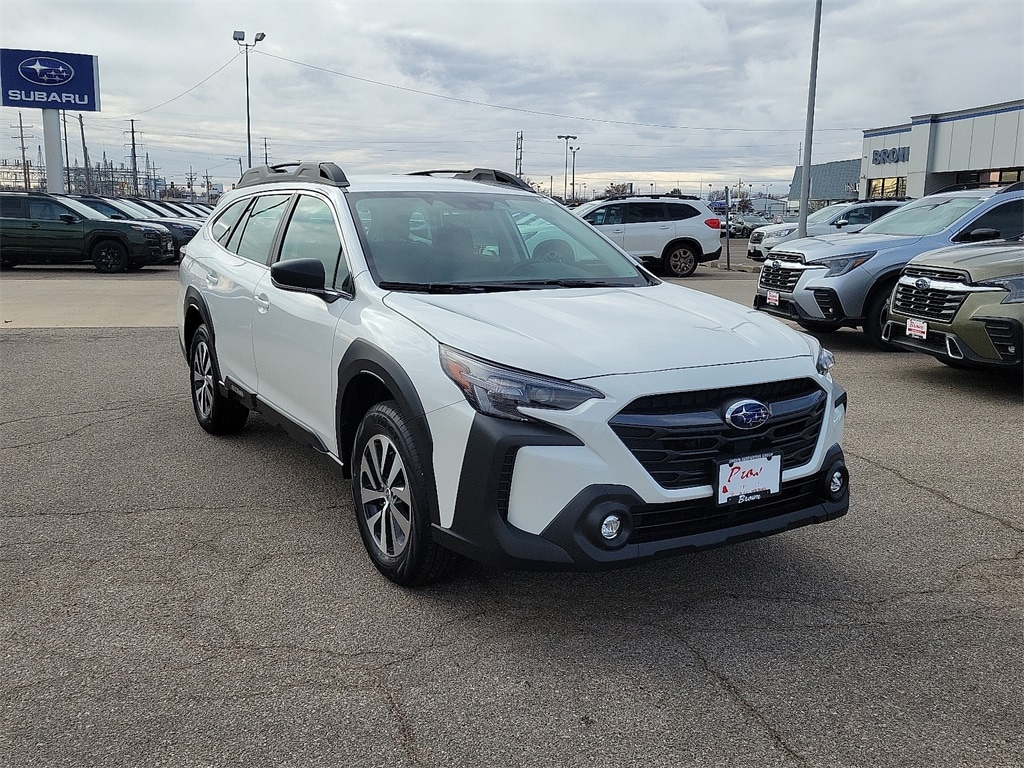 2025 Subaru Outback Base's photo