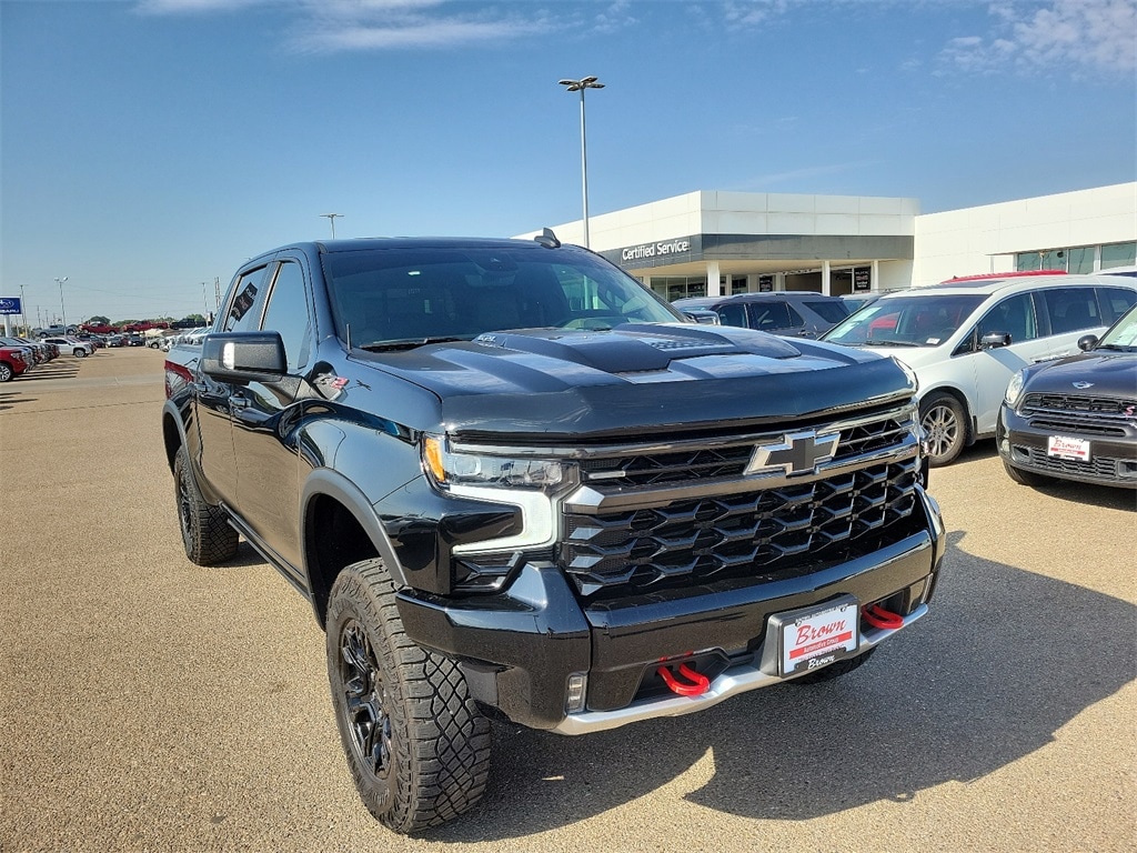 Used 2023 Chevrolet Silverado 1500 ZR2 with VIN 3GCUDHEL4PG220870 for sale in Amarillo, TX