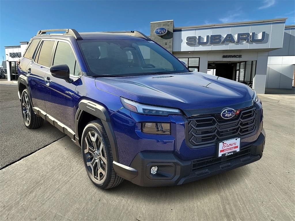 2026 Subaru Outback Touring's photo