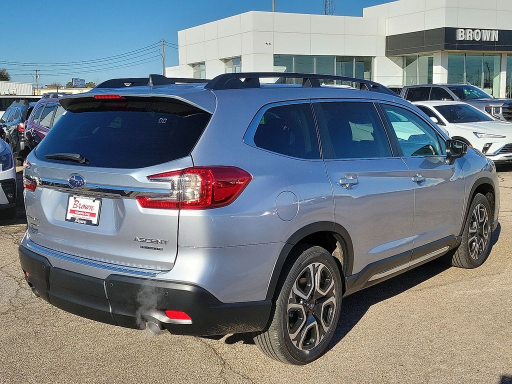 2026 Subaru Ascent Limited - Photo 10