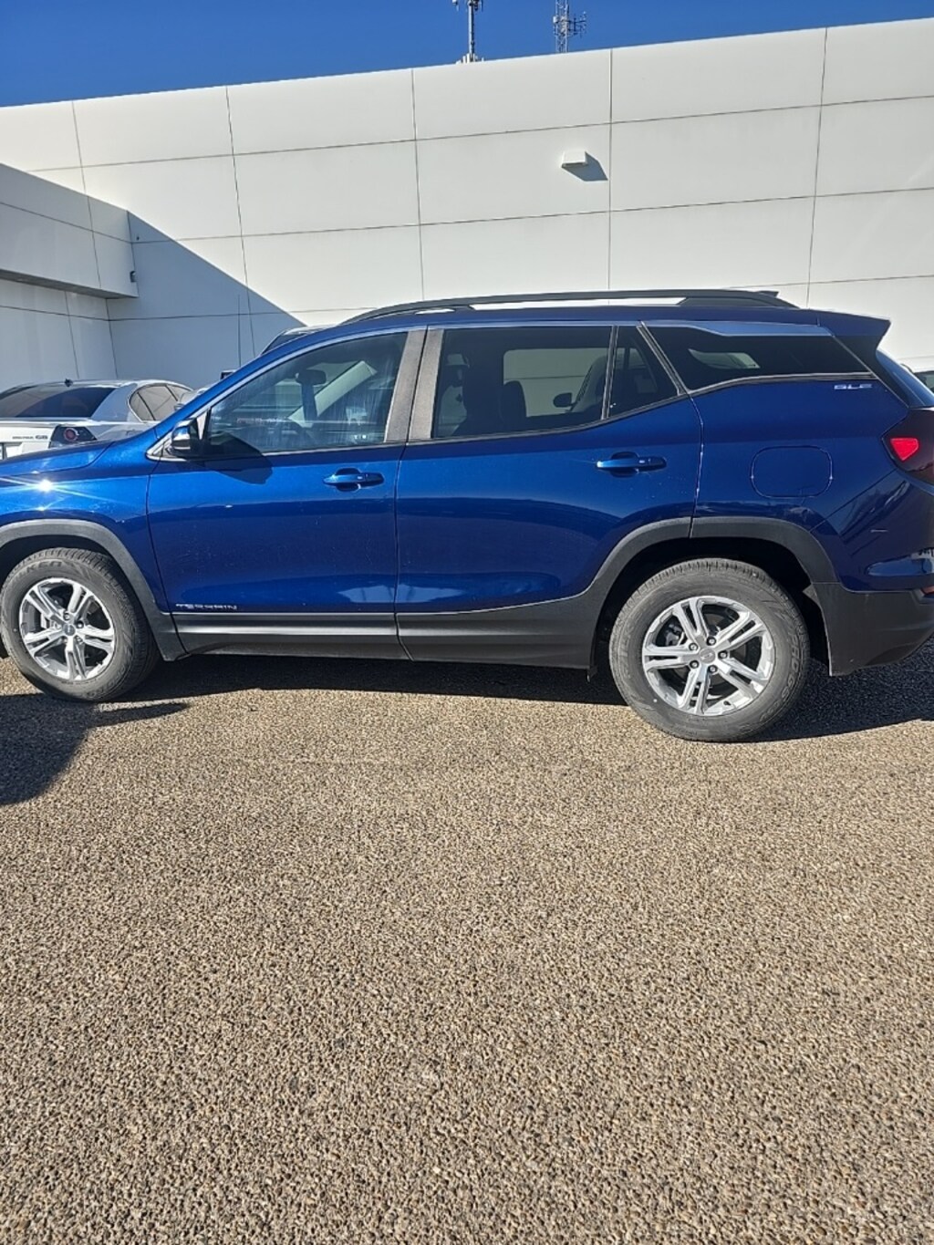 Used 2022 GMC Terrain SLE SUV