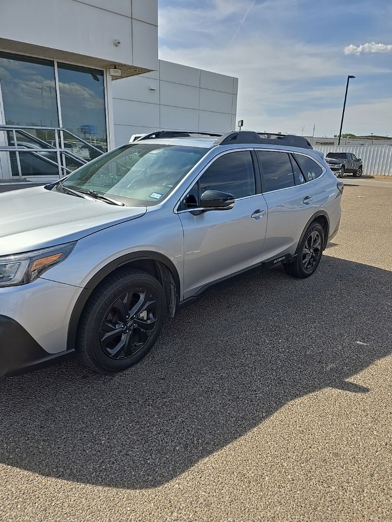 2021 Subaru Outback Onyx Edition XT's photo