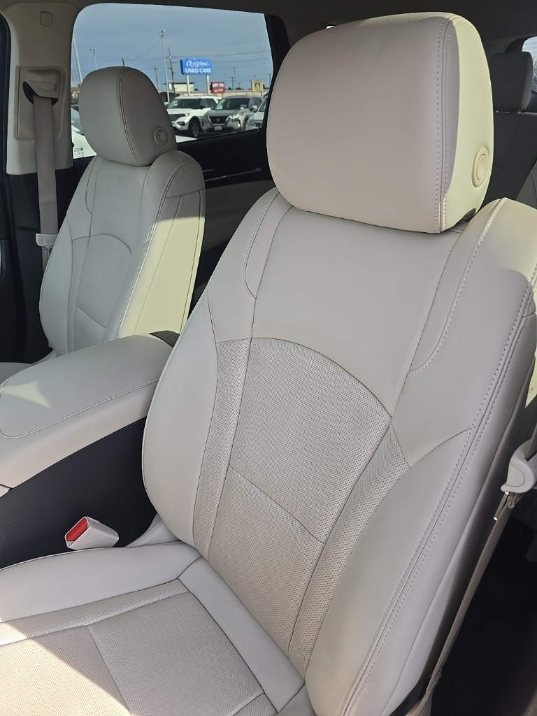 2024 Buick Enclave Premium's photo