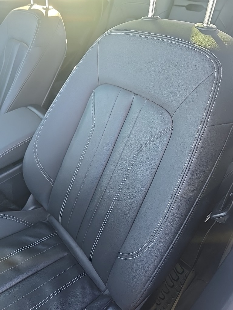 2022 Audi Q5 Premium Plus's photo