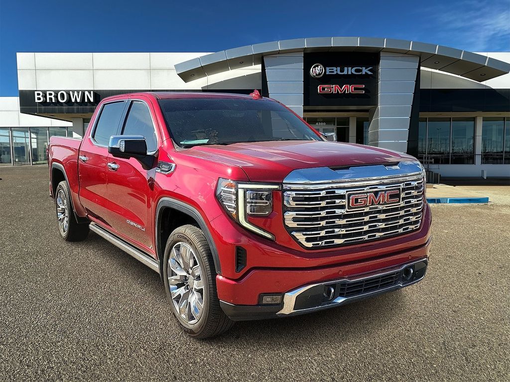 2023 GMC Sierra 4WD Crew Cab Short Box Denali's photo