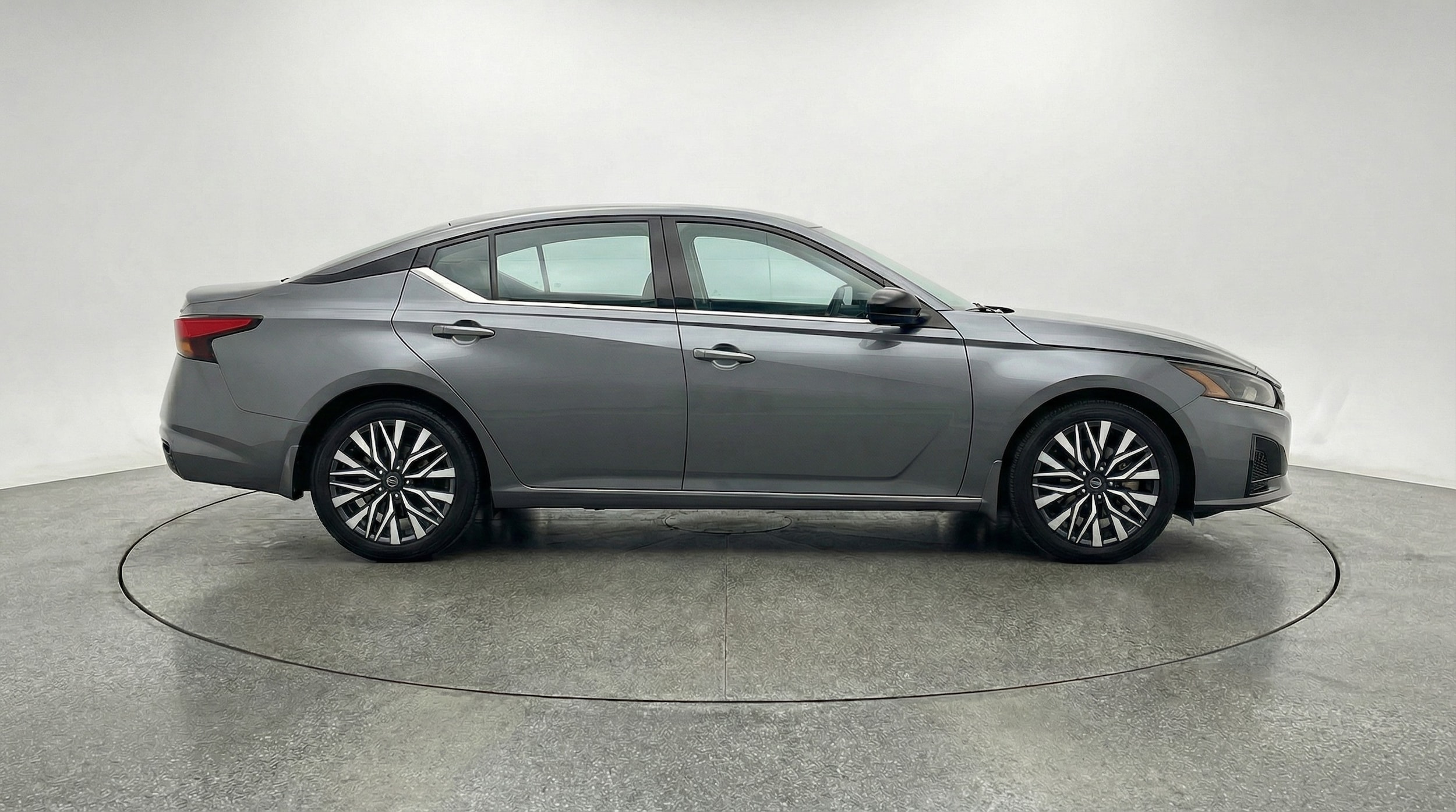 Thumbnail: 2025 Nissan Altima - 8