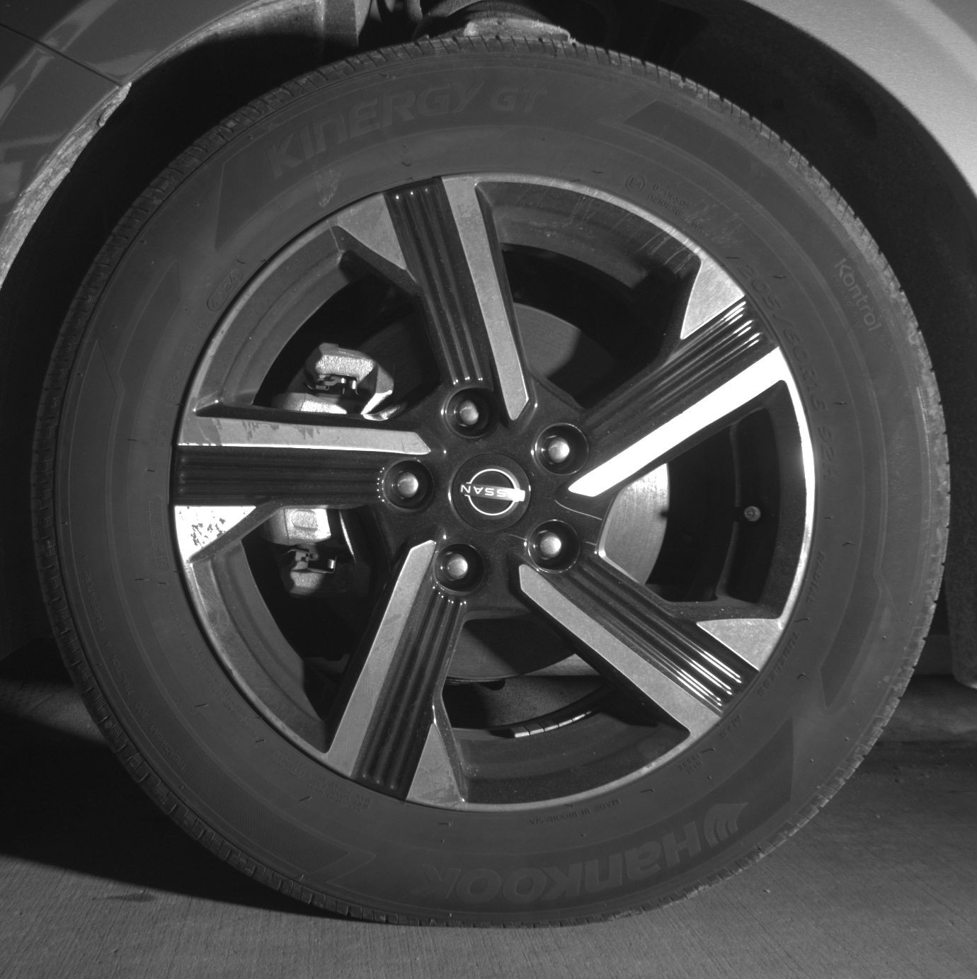 2025 Nissan Sentra SV - Photo 9