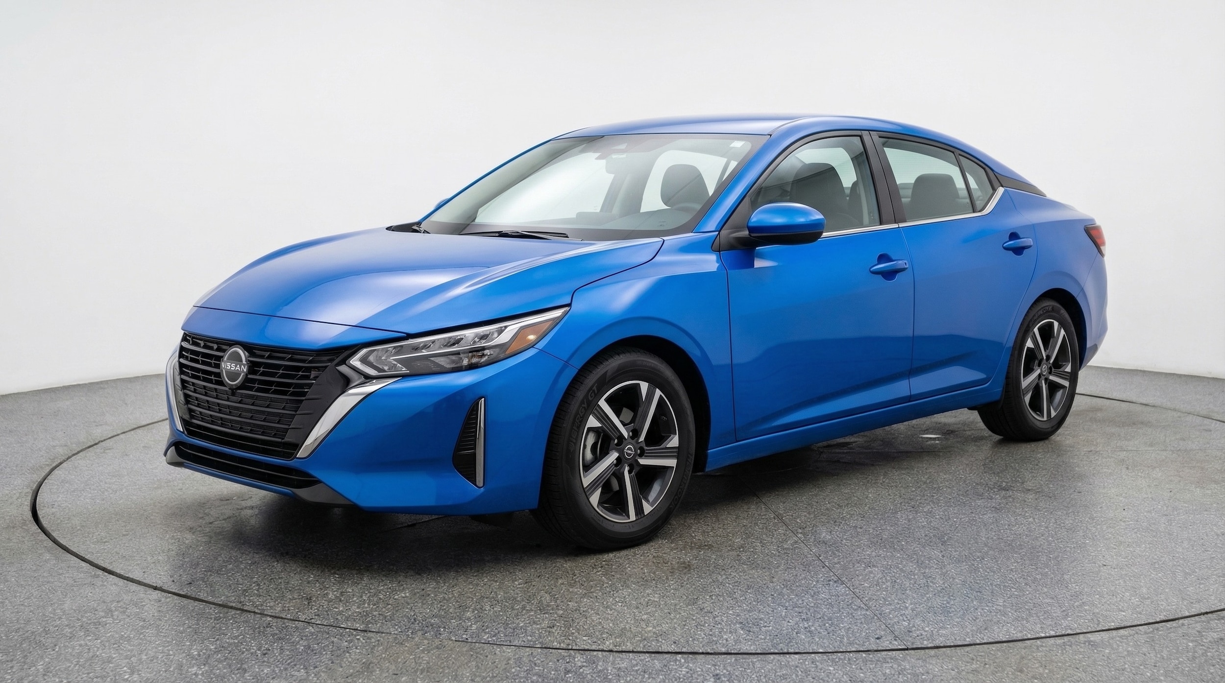 2025 Nissan Sentra SV - Photo 3