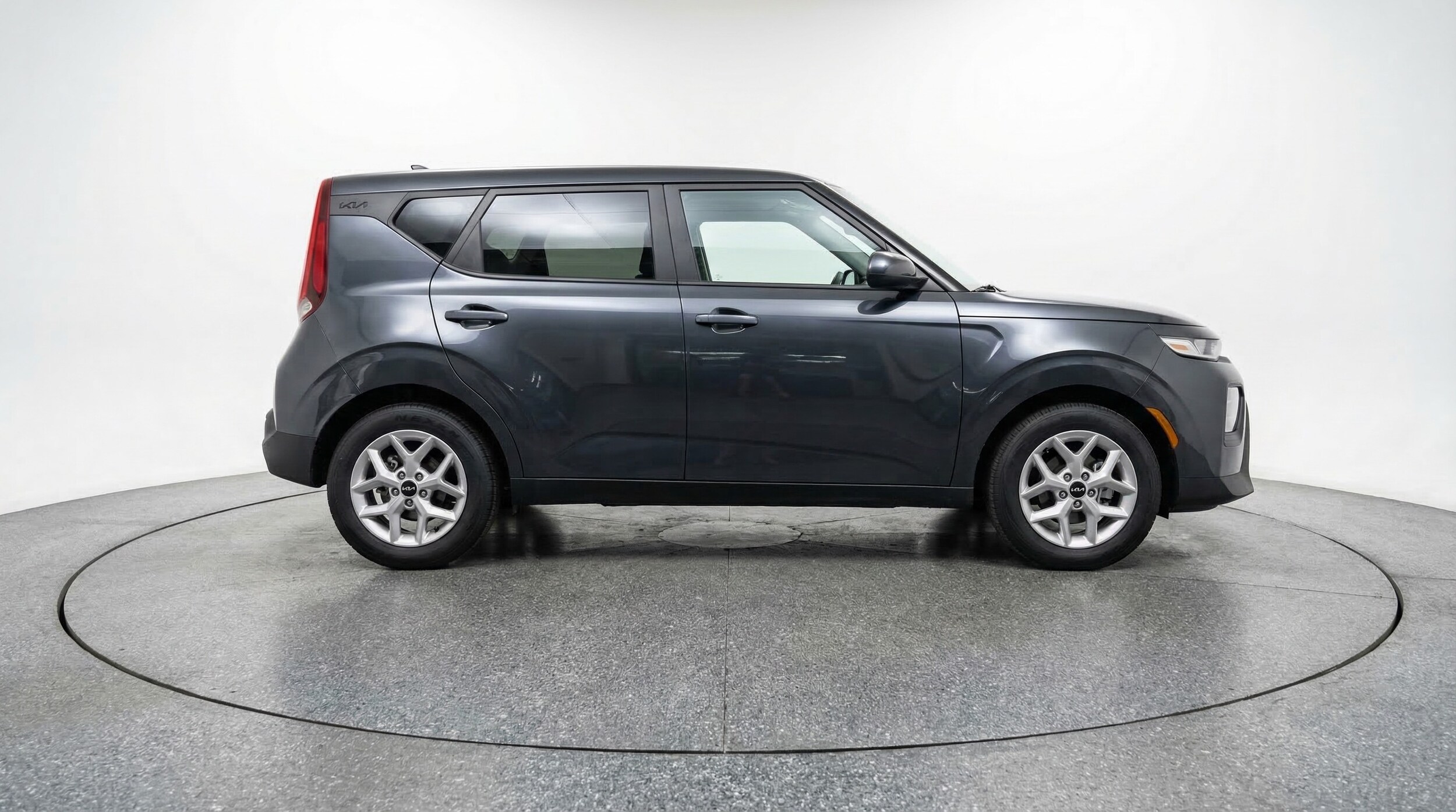 Thumbnail: 2025 Kia Soul - 8