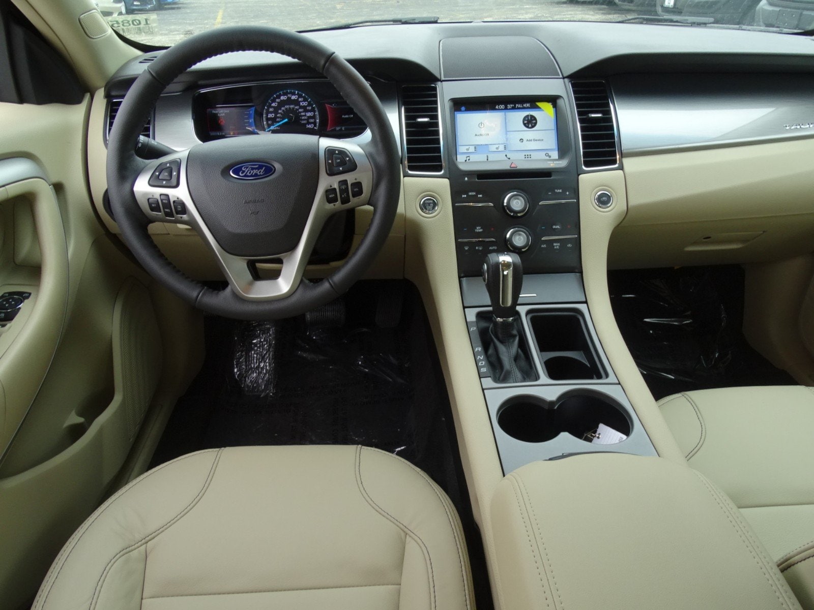 Toyota Sienna 2010-2018 Owners Manual: Adjusting the steeringwheel and mirrors Toyota Sienna 2010-2018 Owners Manual: Adjusting the steeringwheel and mirrors