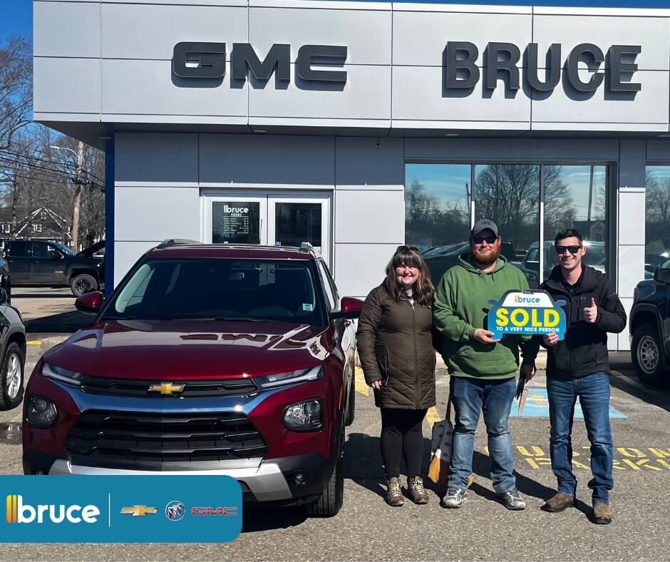 Gregory Nesbit / 2023 Chevrolet Trailblazer Bruce Chevrolet Buick GMC