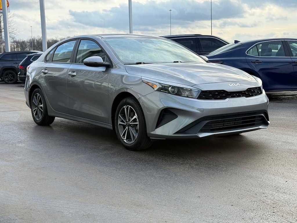 Used 2023 Kia Forte LXS Sedan