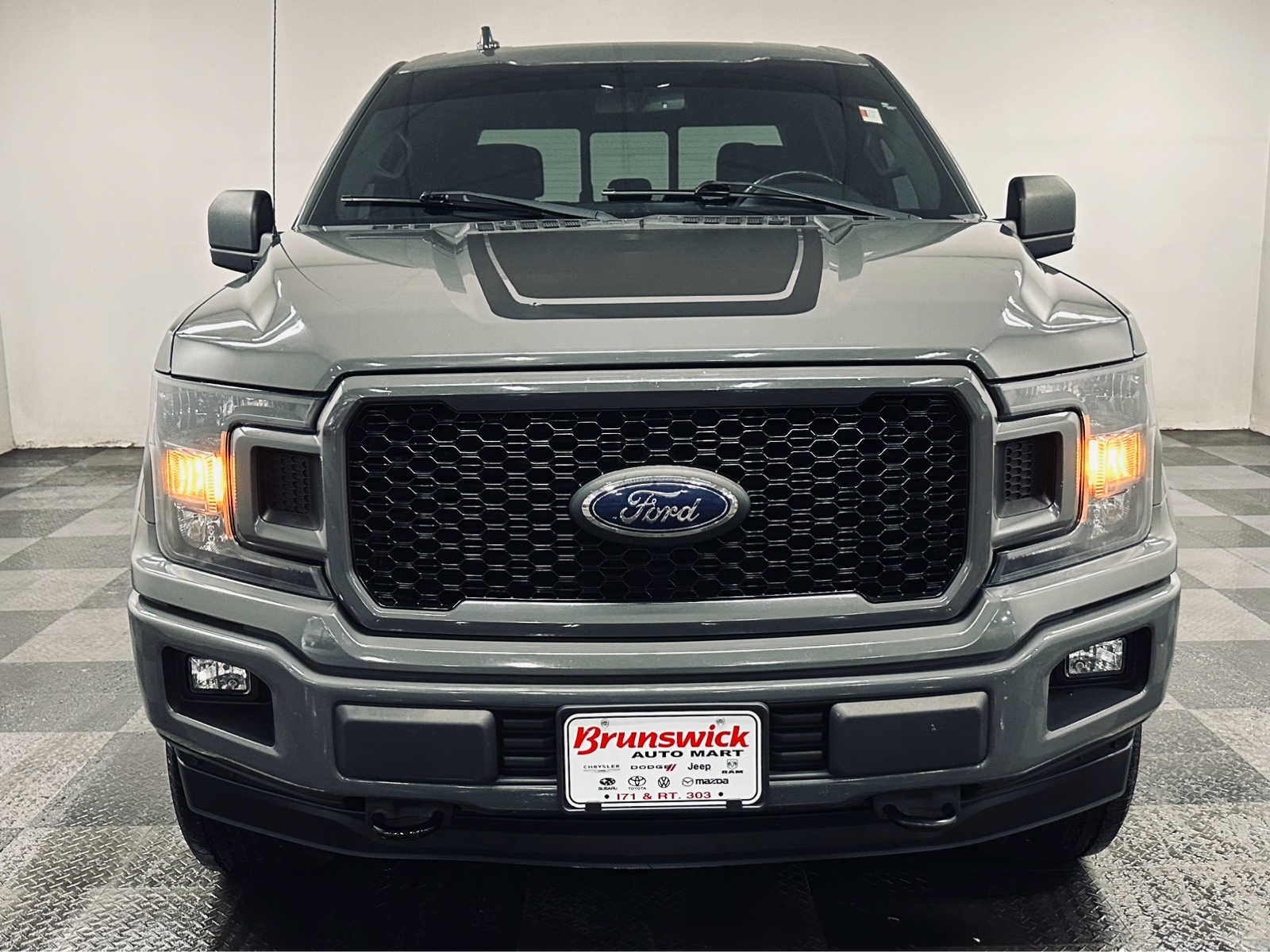 Used 2018 Ford F-150 XLT with VIN 1FTEW1E51JFC25475 for sale in Brunswick, OH