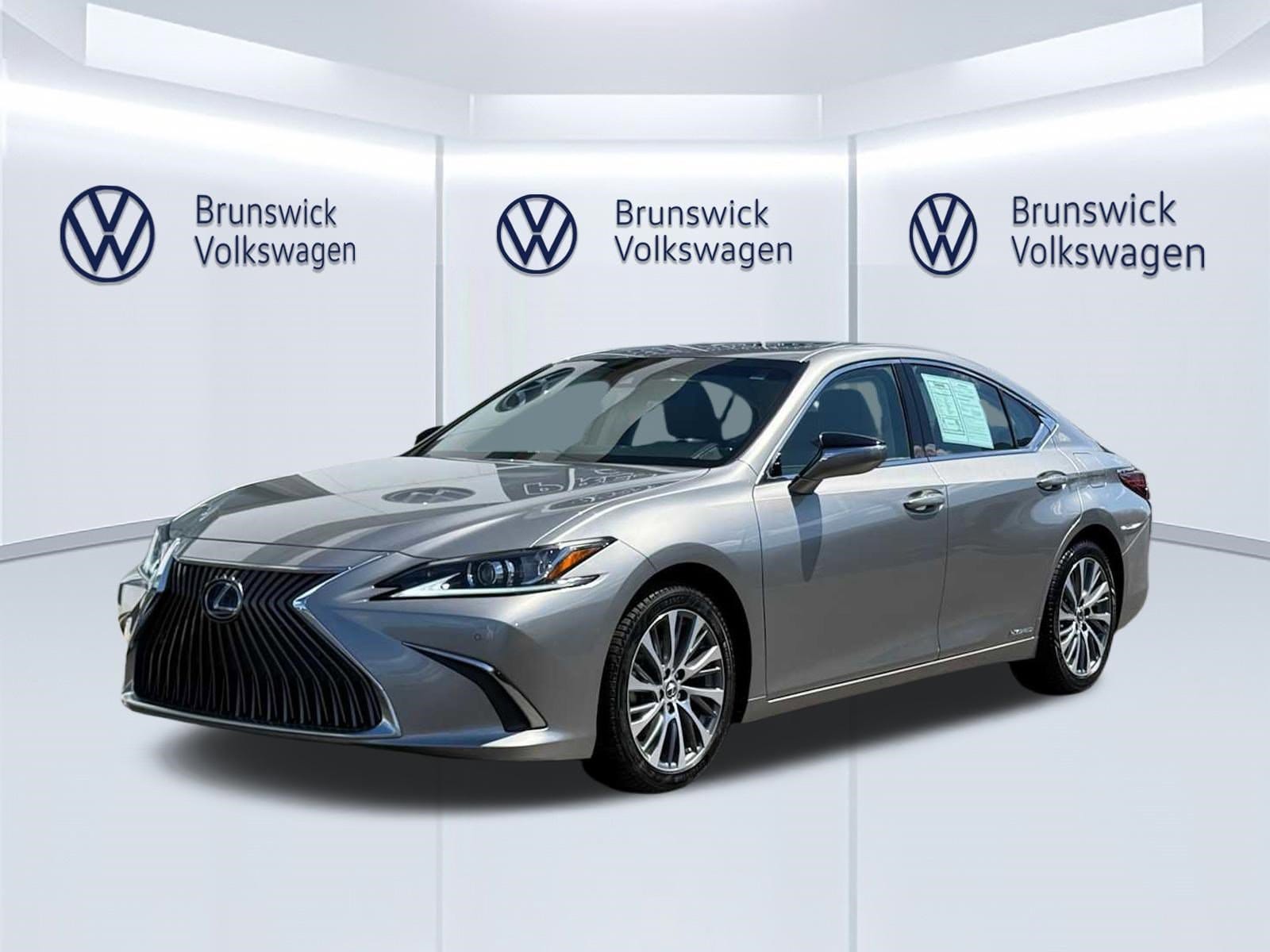 2020 Lexus ES Hybrid 300h