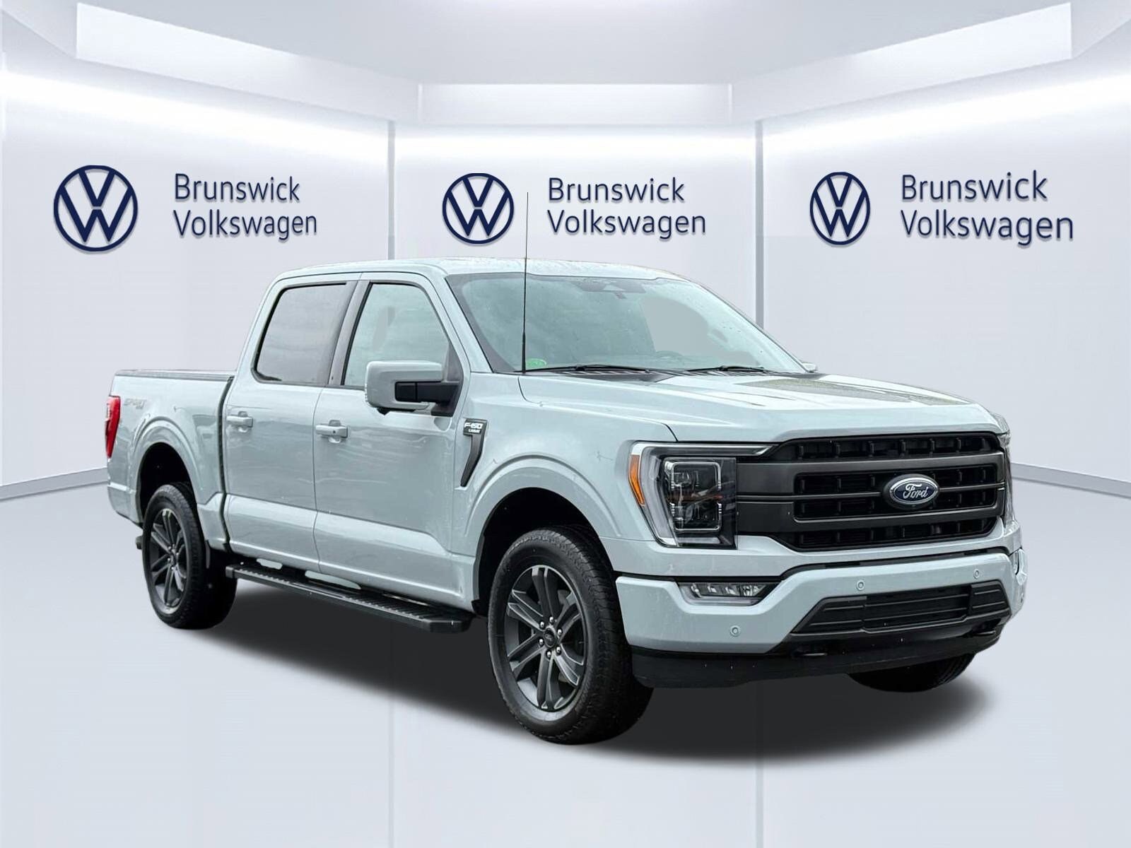2023 Ford F-150 Lariat photo 3
