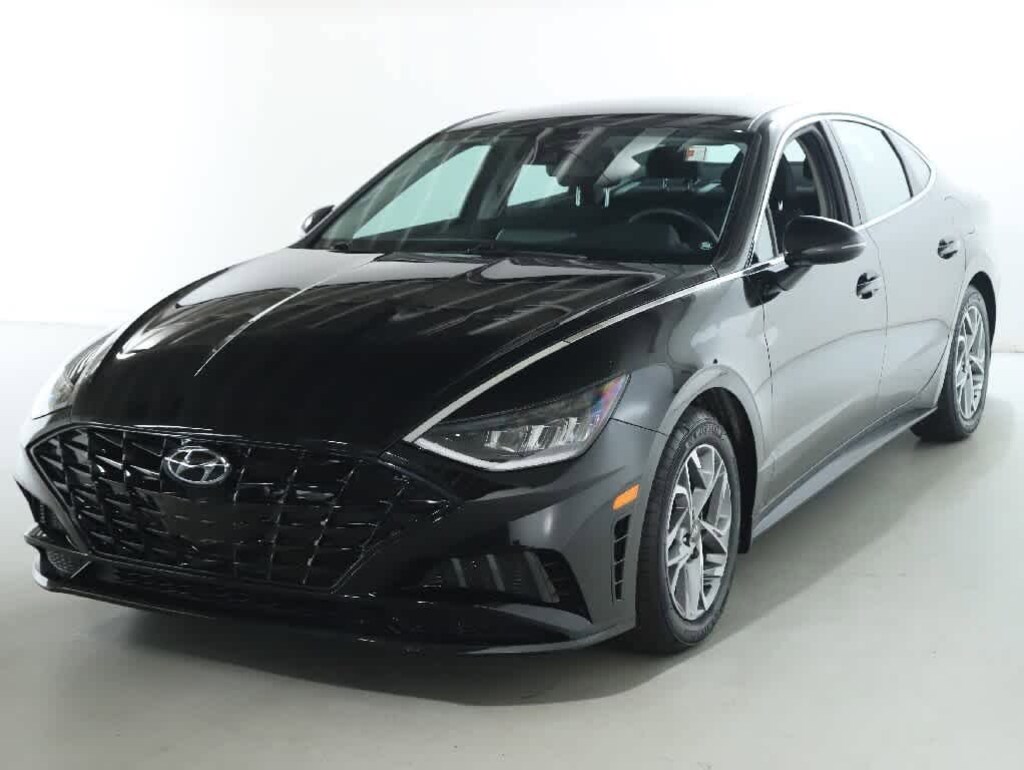 Used 2023 Hyundai Sonata SEL Sedan