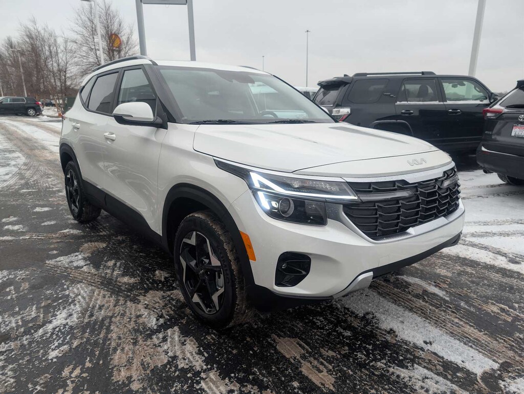 Used 2025 Kia Seltos S SUV