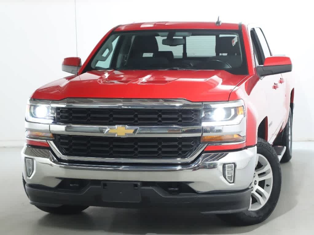 2018 Chevrolet Silverado 1500 LT photo 3