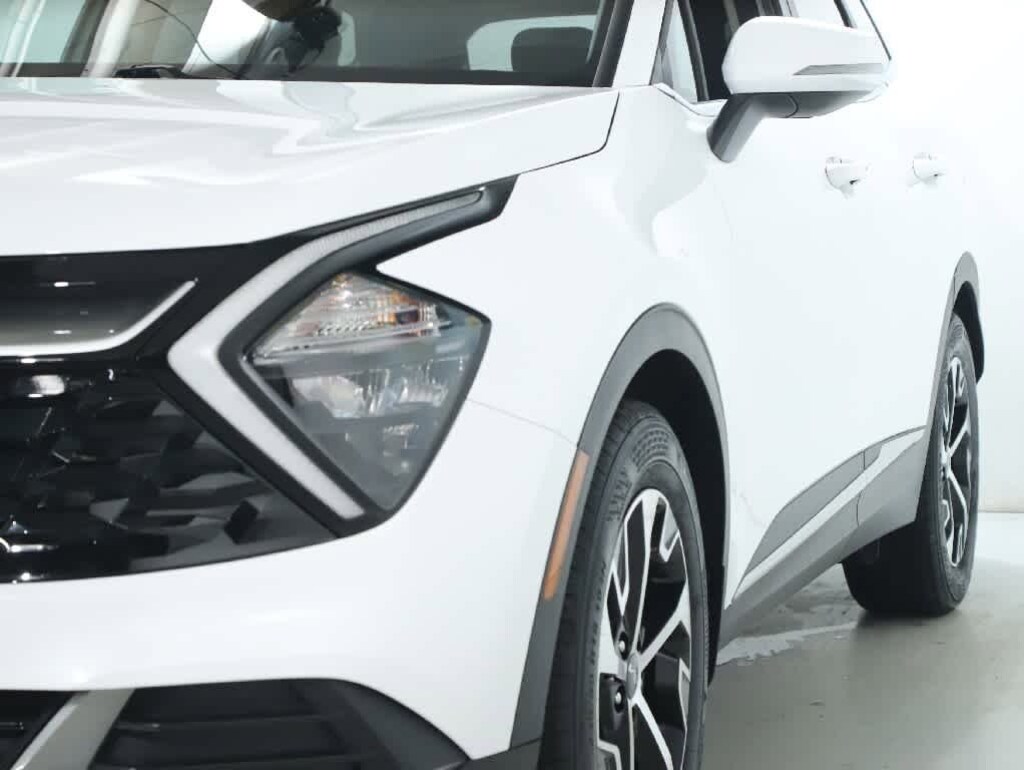 Used 2023 Kia Sportage EX SUV