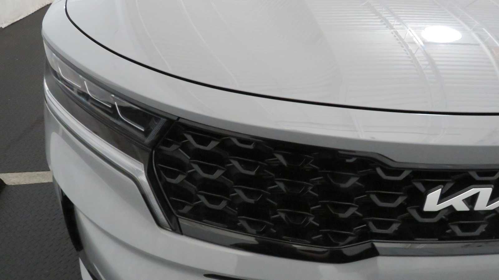 2023 Kia Sorento SX photo 4