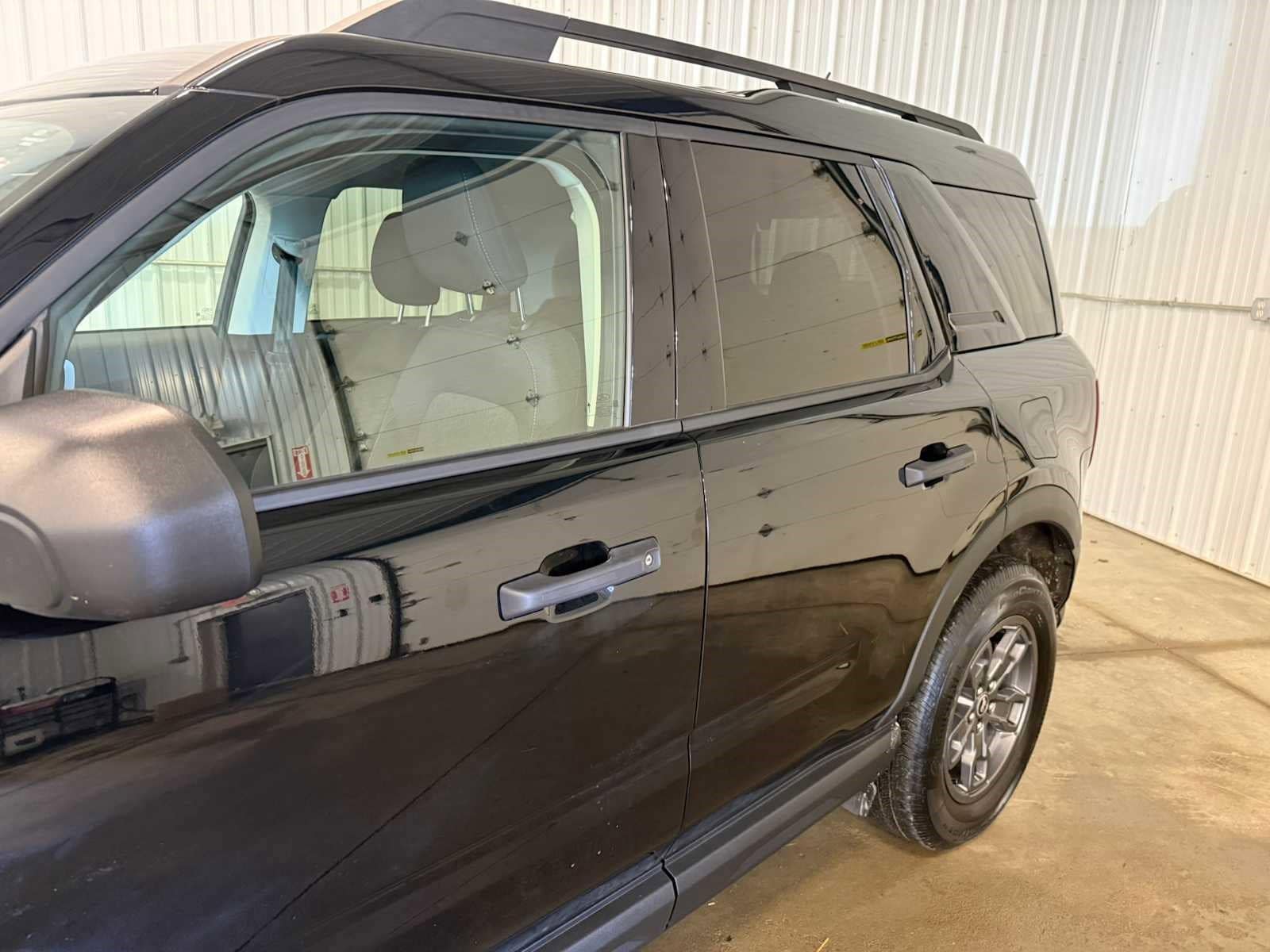 View vehicle photo 7