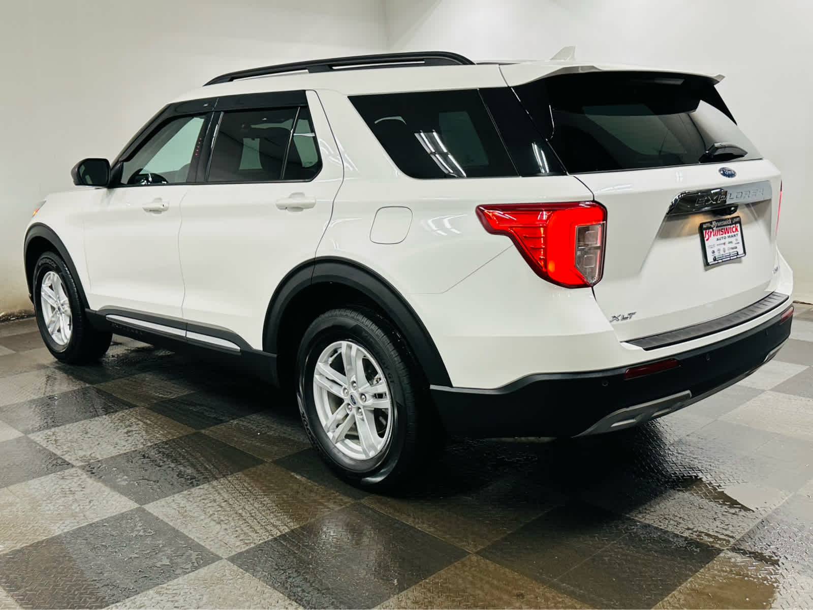 2022 Ford Explorer XLT photo 4
