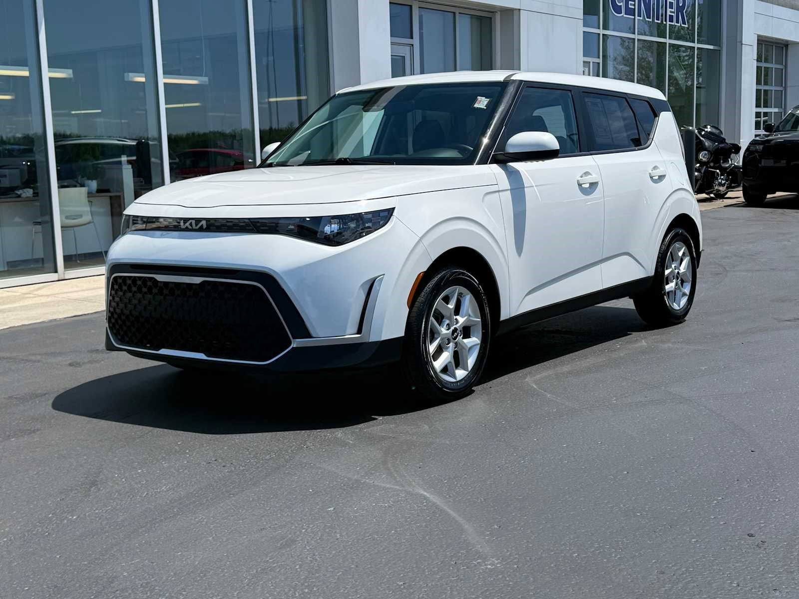 2025 Kia Soul 2.0L LX IVT's photo