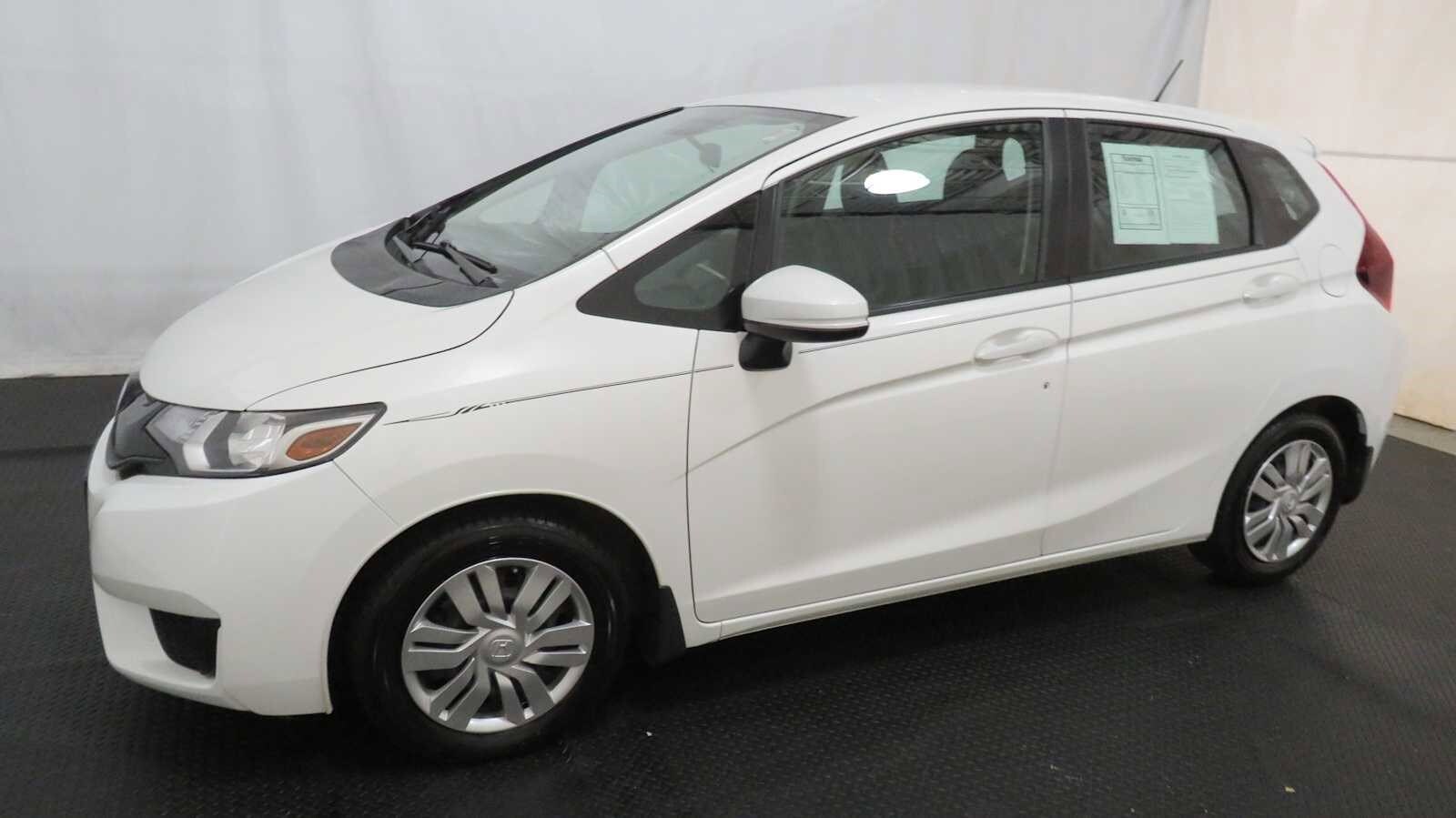 2015 Honda Fit LX photo 2