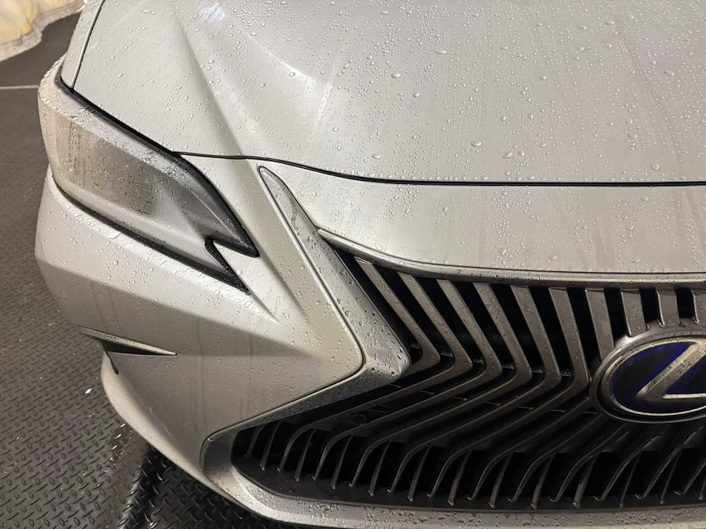 Used 2020 Lexus ES 300h Sedan