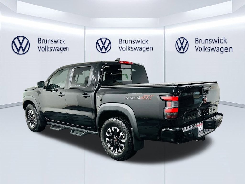 Used 2023 Nissan Frontier PRO-4X Crew Cab 4x4 Auto Truck Crew Cab