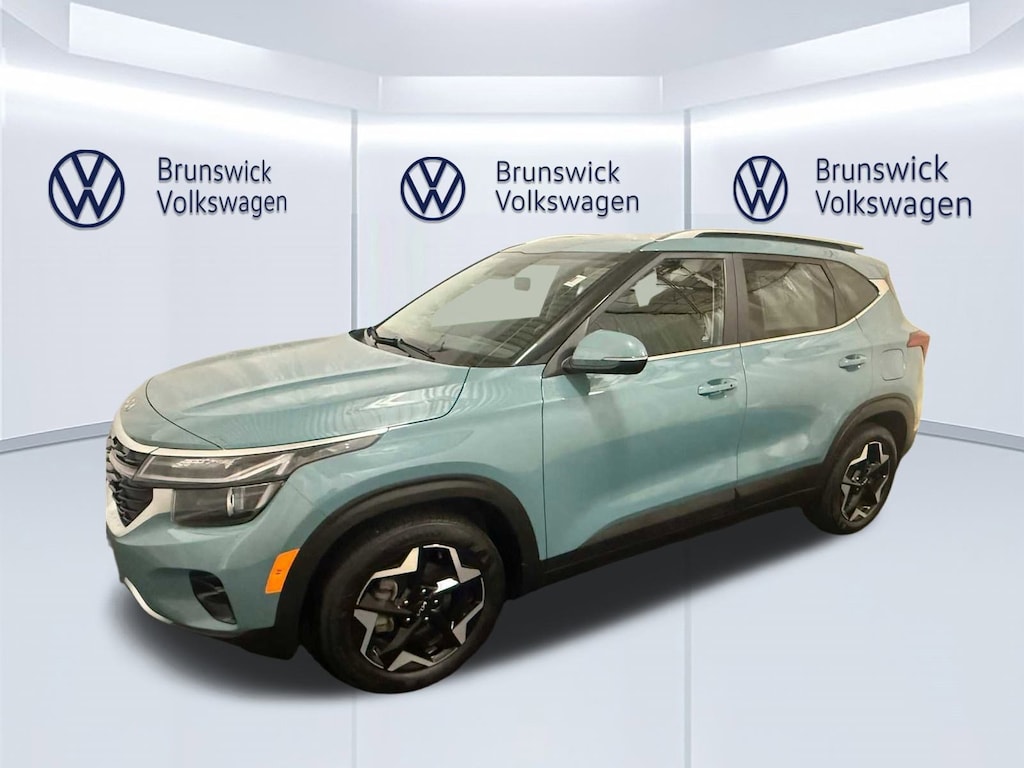 Used 2024 Kia Seltos EX SUV