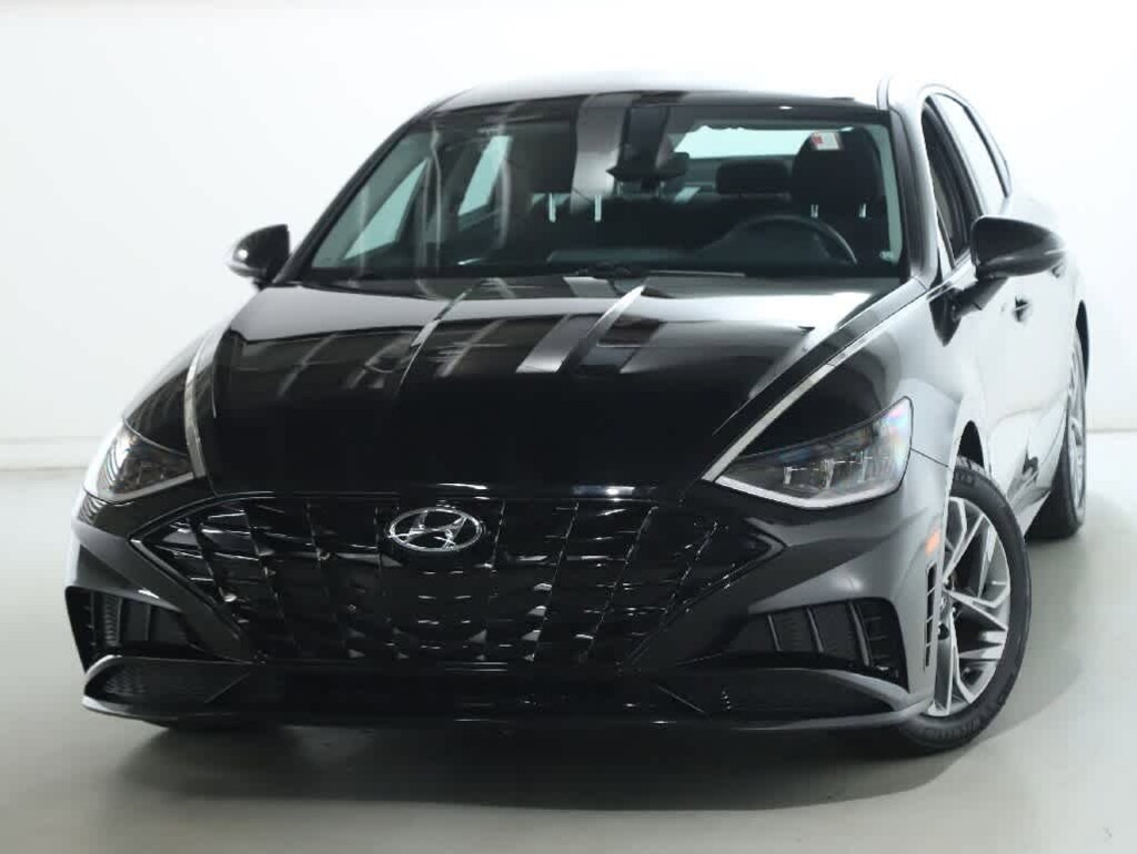 Used 2023 Hyundai Sonata SEL Sedan