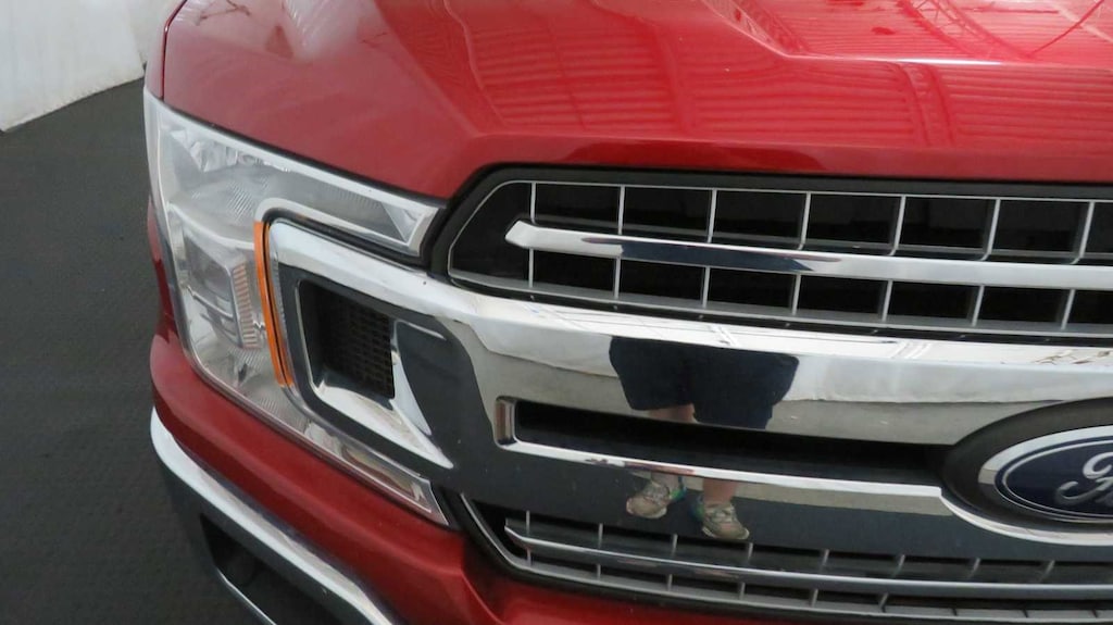 Used 2019 Ford F-150 XLT 4WD Supercrew 5.5 Box Truck SuperCrew Cab