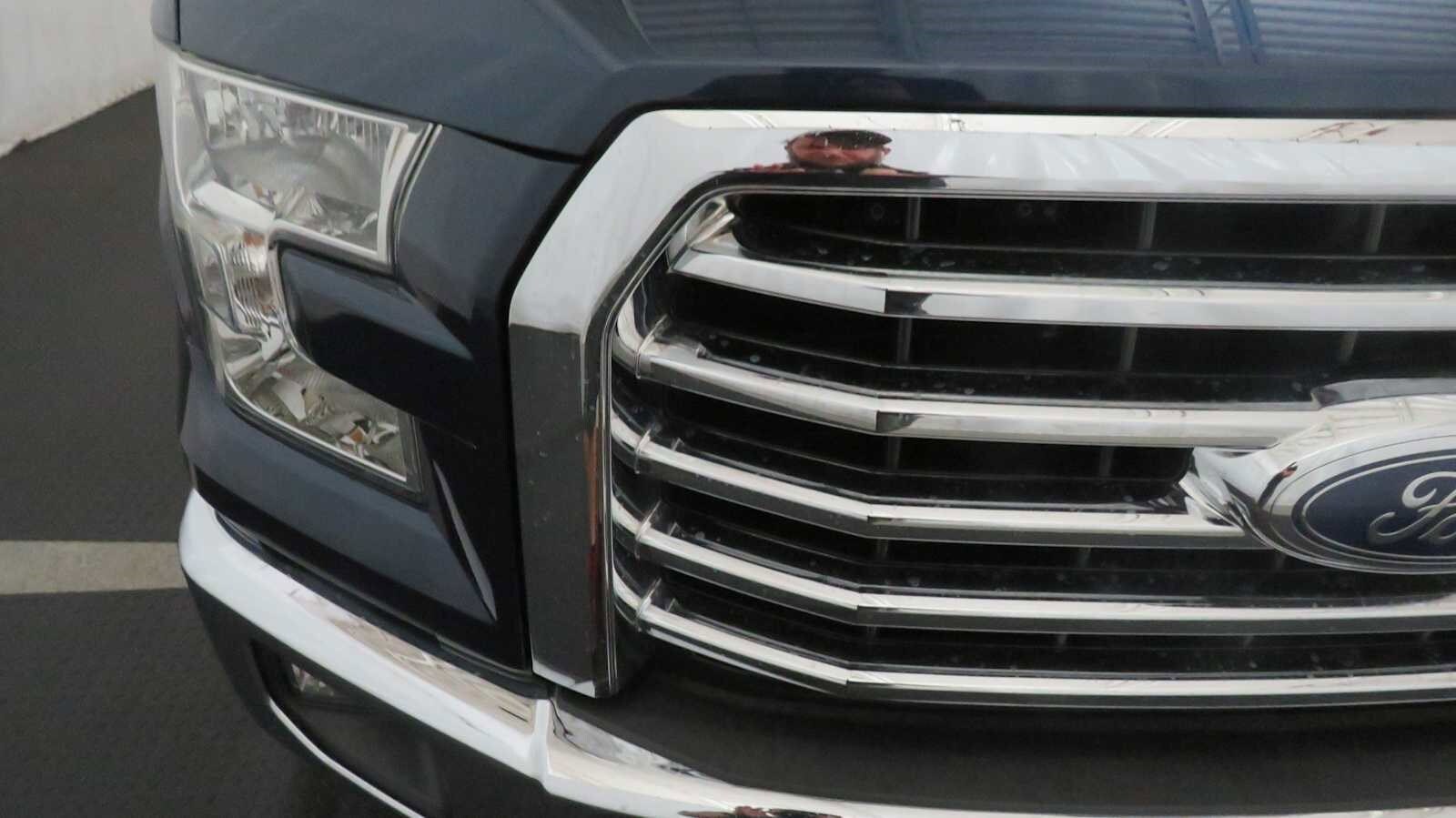 2017 Ford F-150 XLT photo 4