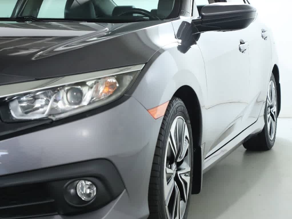 2018 Honda Civic EX-L photo 4