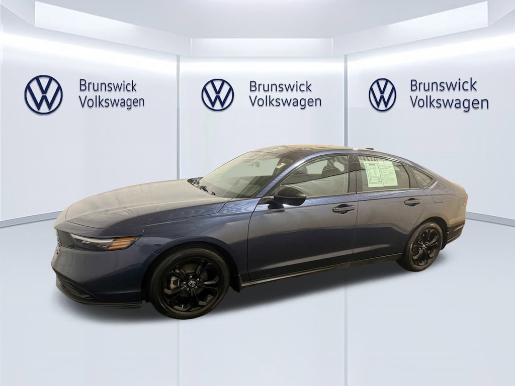 Used 2025 Honda Accord SE Sedan