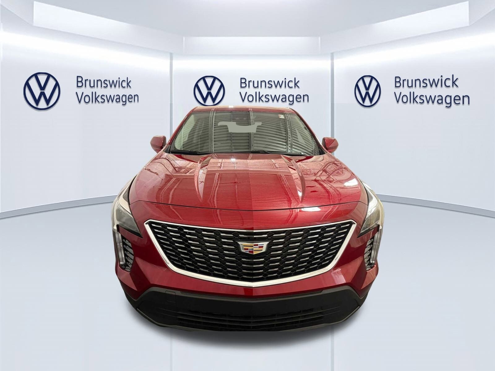 2023 Cadillac XT4 Luxury photo 3