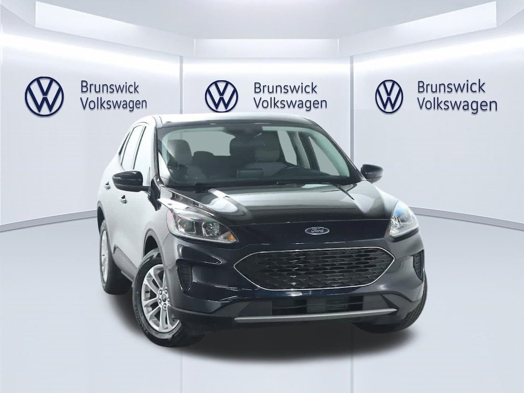 Used 2021 Ford Escape SE Hybrid SUV