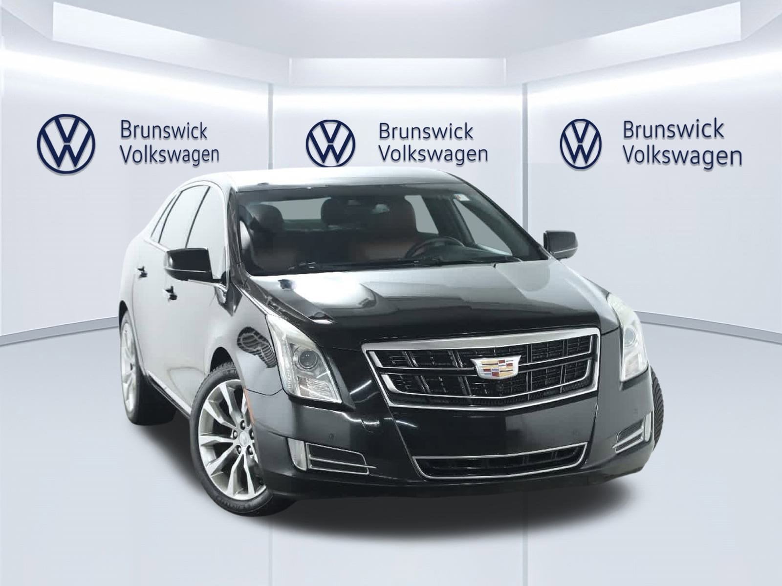 Used 2016 Cadillac XTS Luxury Collection with VIN 2G61N5S3XG9116593 for sale in Brunswick, OH