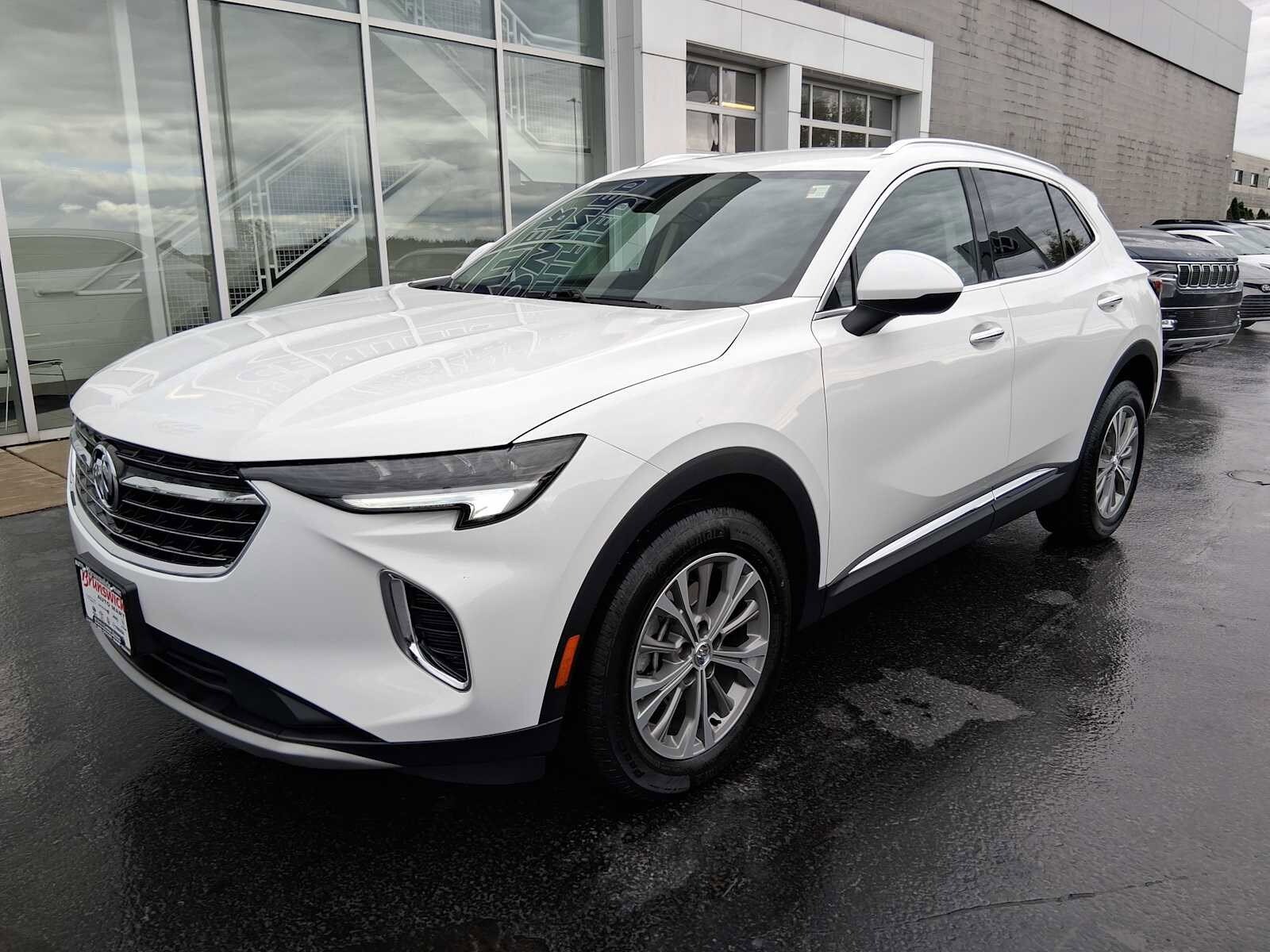 2023 Buick Envision Preferred photo 3